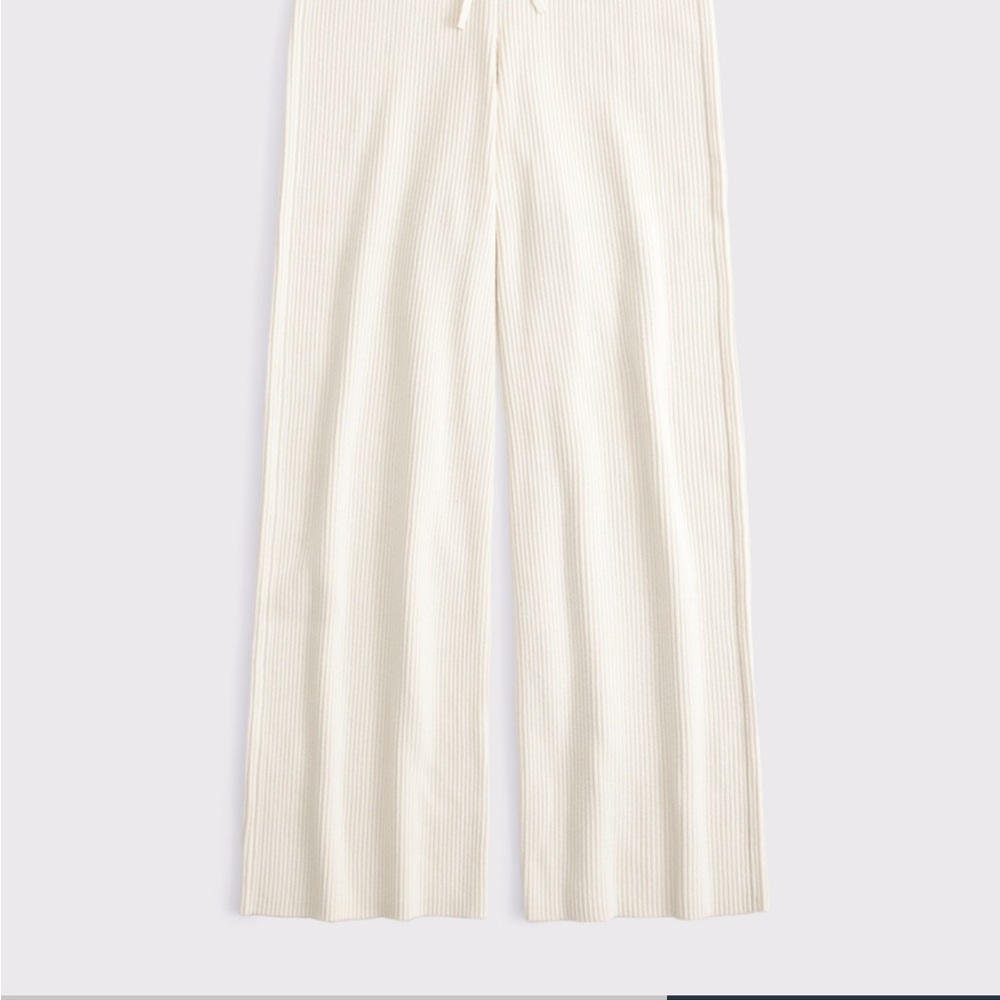 Abercrombie & Fitch X Kathleen post Cream Wide-Leg comfy sweater Pants